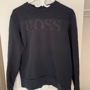Men’s Hugo Boss crew neck size: small